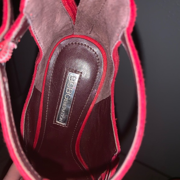 BCBGeneration Red Velvet Stiletto Heels 6.5 - Picture 2 of 3